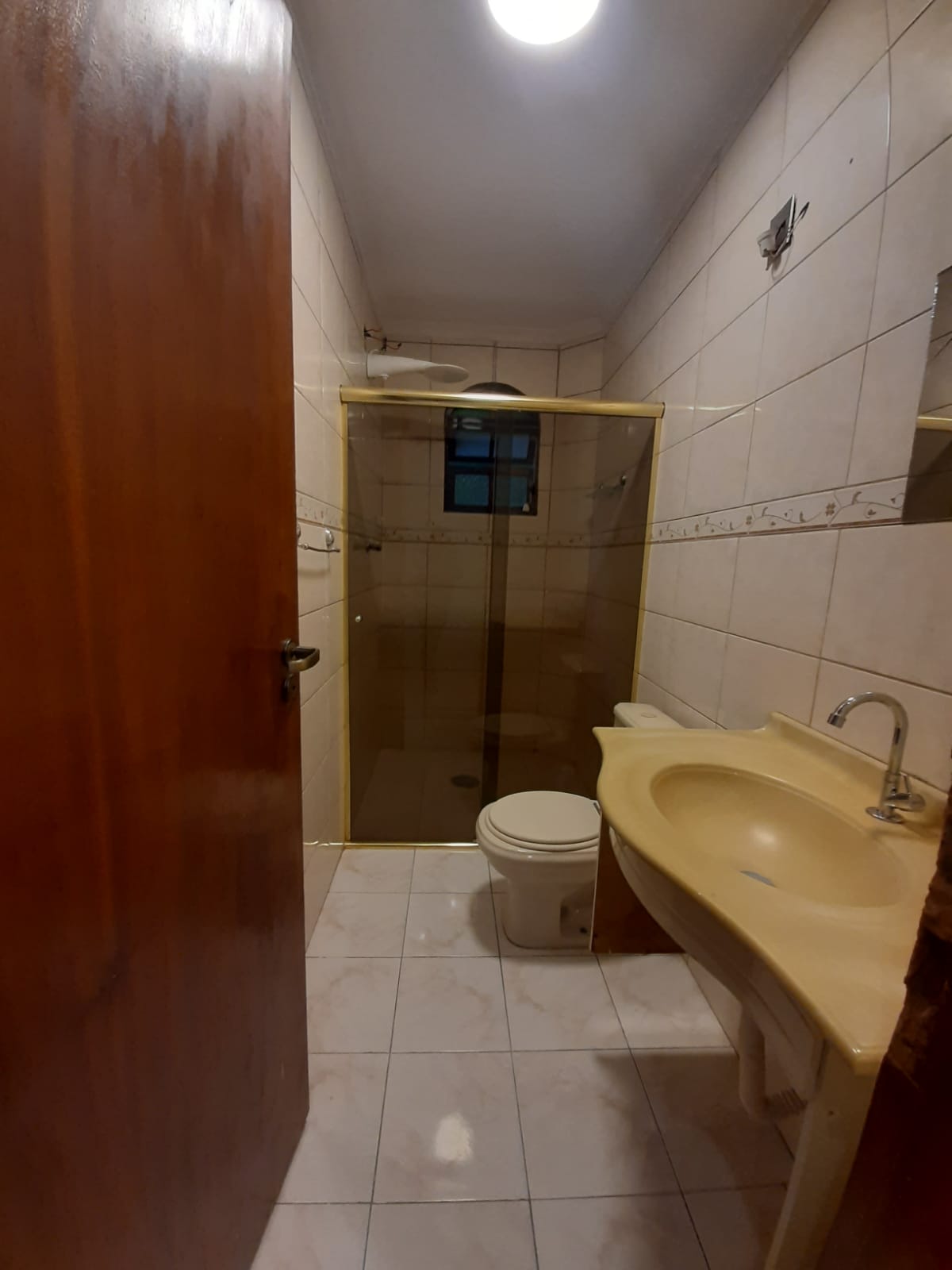 Imagem Casa com 3 Quartos à Venda, 250 m²em Vila Silviânia - Carapicuíba