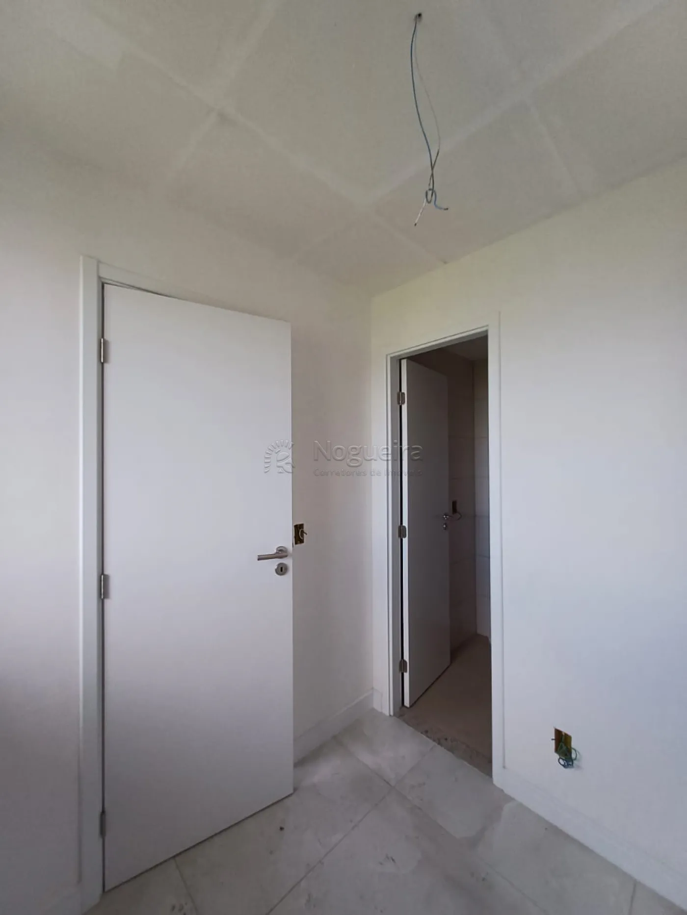 Imagem Apartamento com 3 Quartos à Venda, 135 m²em Ilha do Retiro - Recife