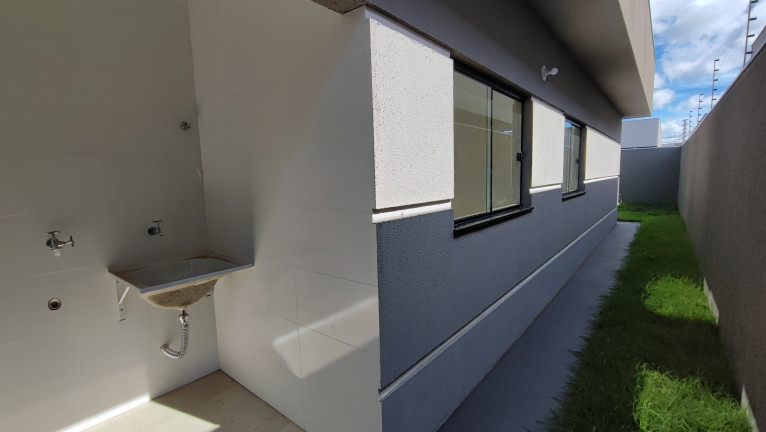 Imagem Casa com 3 Quartos à Venda, 90 m² em Jardim Tijuca - Campo Grande