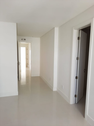 Imagem Apartamento com 3 Quartos à Venda, 157 m² em Centro - Balneário Camboriú