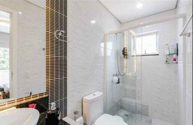 Imagem Sobrado com 3 Quartos à Venda, 135 m² em Atuba - Curitiba Imagem Sobrado com 3 Quartos à Venda, 135 m² em Atuba - Curitiba