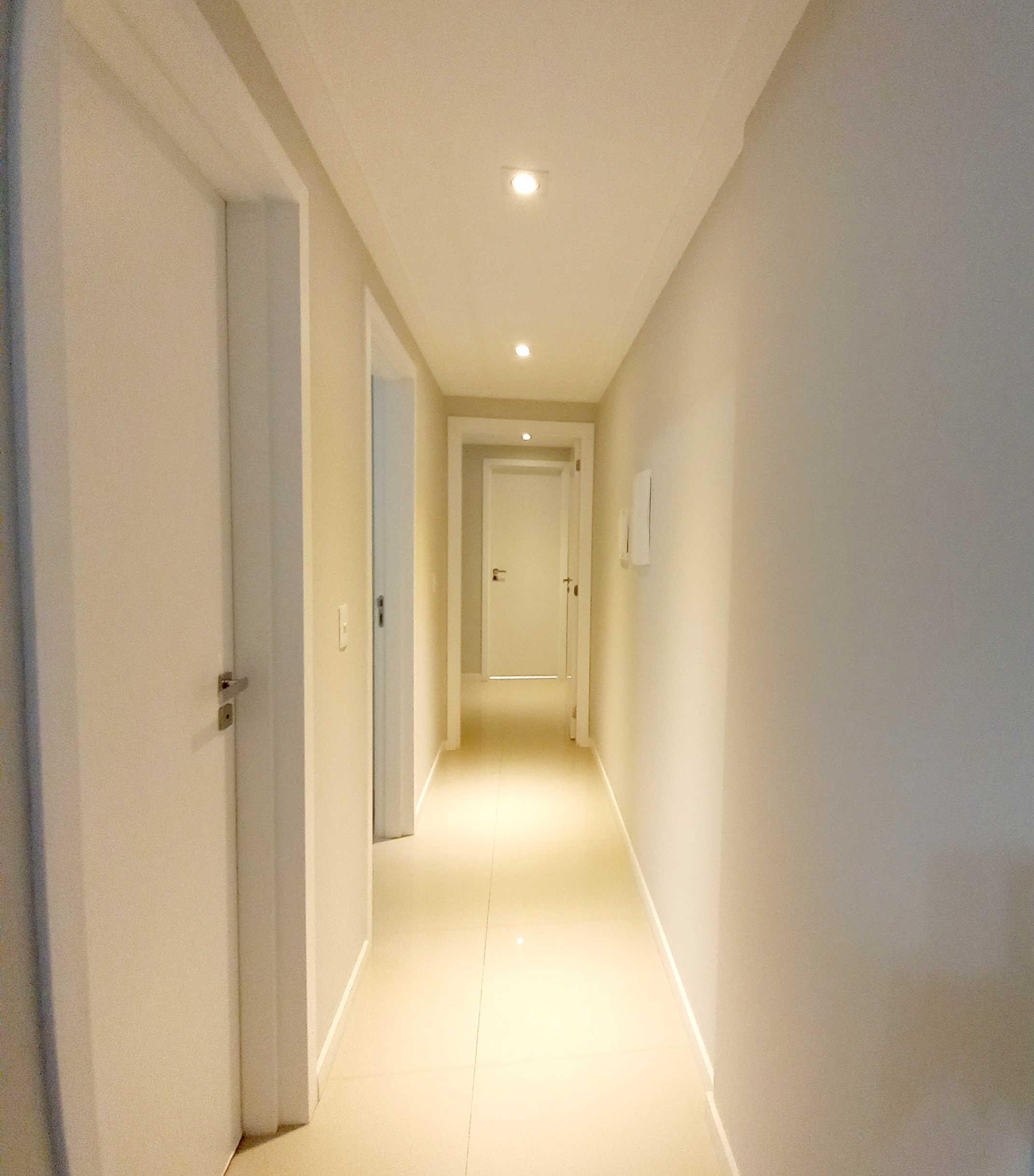 Imagem Apartamento com 2 Quartos à Venda, 78 m²em Bombas - Bombinhas Imagem Apartamento com 2 Quartos à Venda, 78 m²em Bombas - Bombinhas