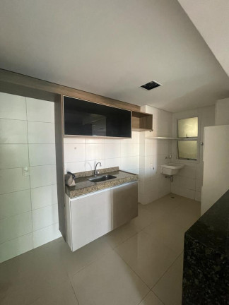 Apartamento com 3 Quartos à Venda,  em Meireles - Fortaleza