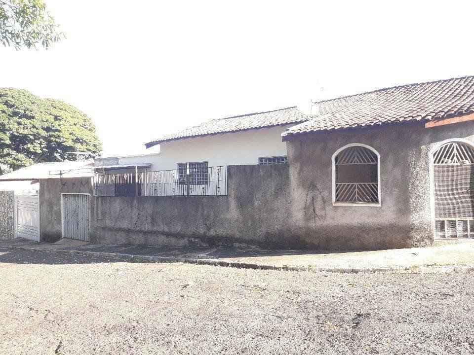 Imagem Casa com 3 Quartos à Venda, 177 m² em Parque União - Bauru Imagem Casa com 3 Quartos à Venda, 177 m² em Parque União - Bauru