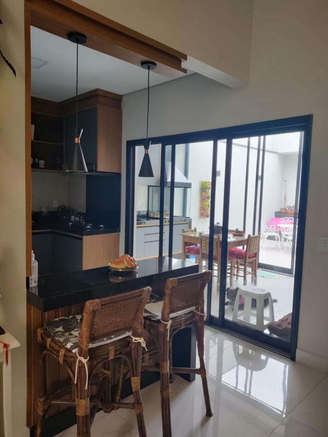 Imagem Casa de Condomínio com 3 Quartos à Venda, 141 m²em Jardim Mantova - Indaiatuba Imagem Casa de Condomínio com 3 Quartos à Venda, 141 m²em Jardim Mantova - Indaiatuba