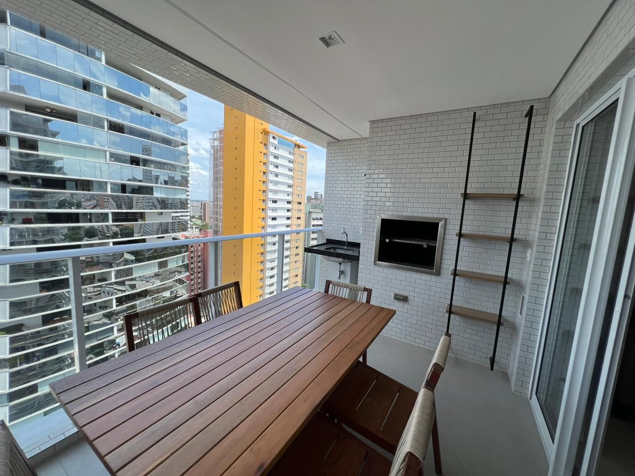 Imagem Apartamento com 2 Quartos para Alugar, 80 m²em Nazaré - Belém