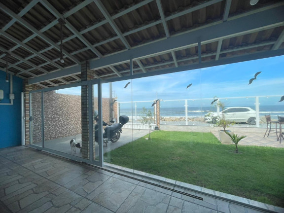 Imagem Casa com 5 Quartos à Venda,  em Mariluz - Itapoá