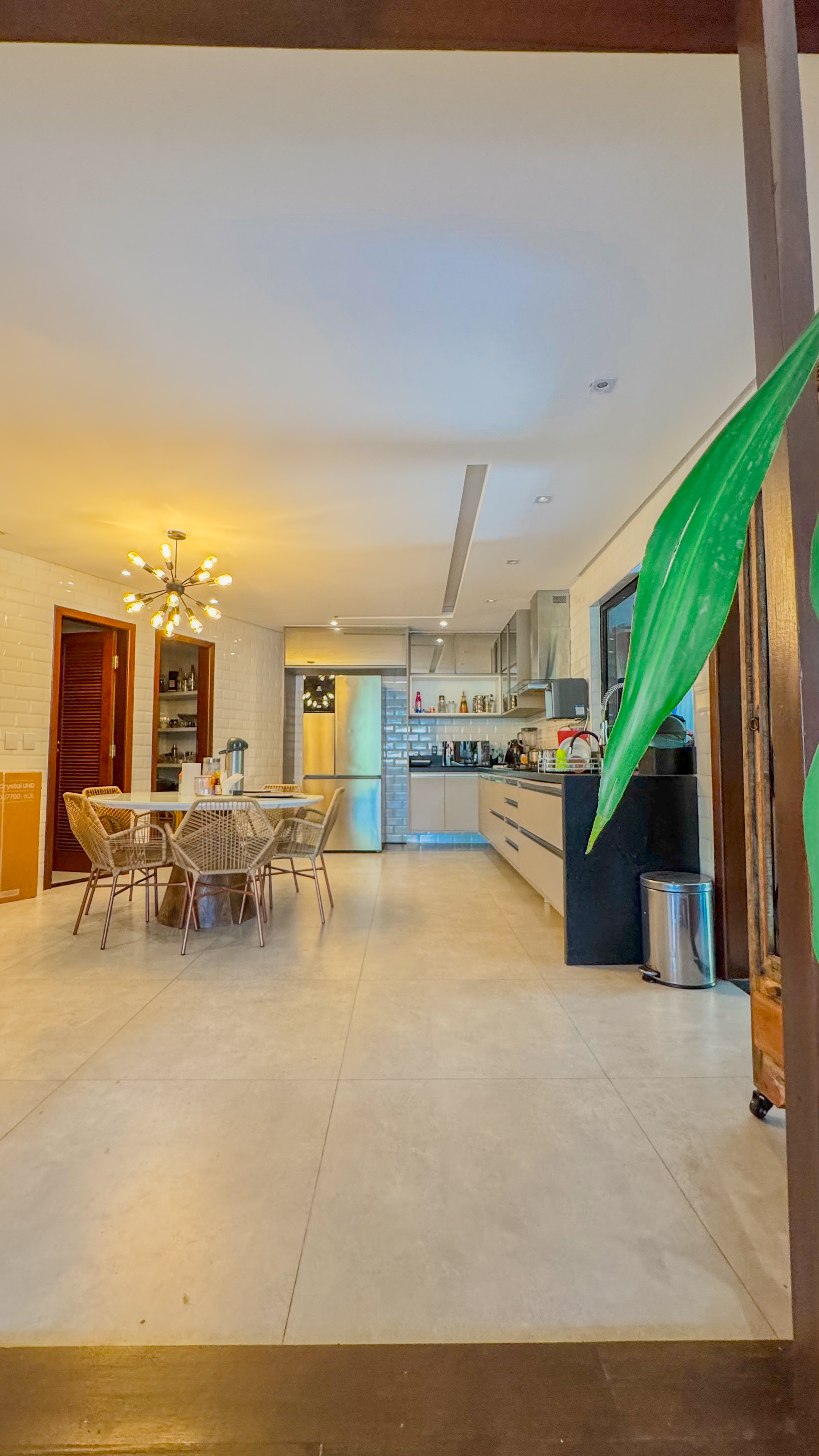 Imagem Casa de Condomínio com 7 Quartos à Venda, 660 m² em Portão - Lauro de Freitas