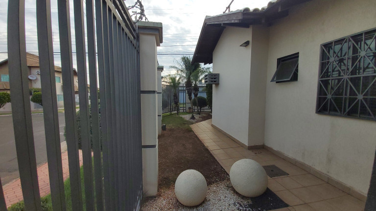Imagem Casa com 2 Quartos à Venda,  em Vila Carlota - Campo Grande