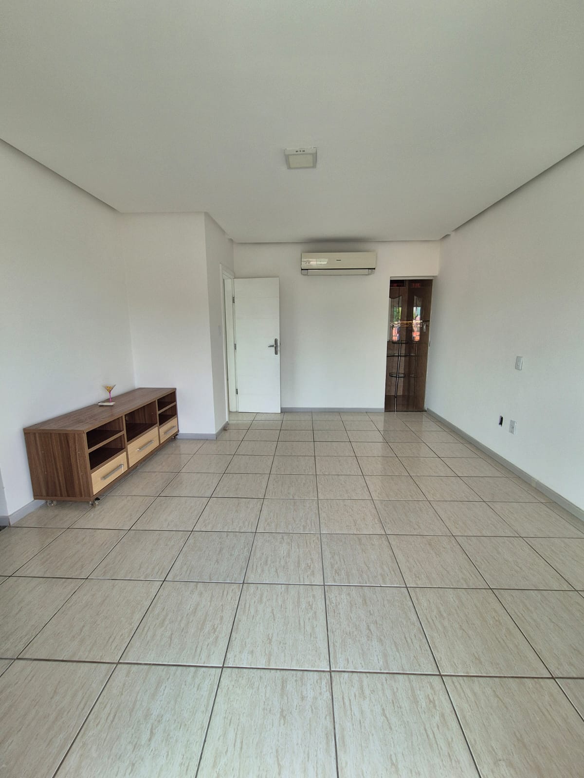 Imagem Casa de Condomínio com 3 Quartos à Venda ou Locação, 300 m²em Tarumã - Manaus Imagem Casa de Condomínio com 3 Quartos à Venda ou Locação, 300 m²em Tarumã - Manaus
