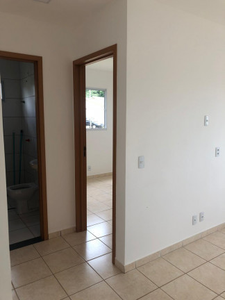 Imagem Casa de Condomínio com 2 Quartos à Venda, 45 m² em São Francisco II - Senador Canedo