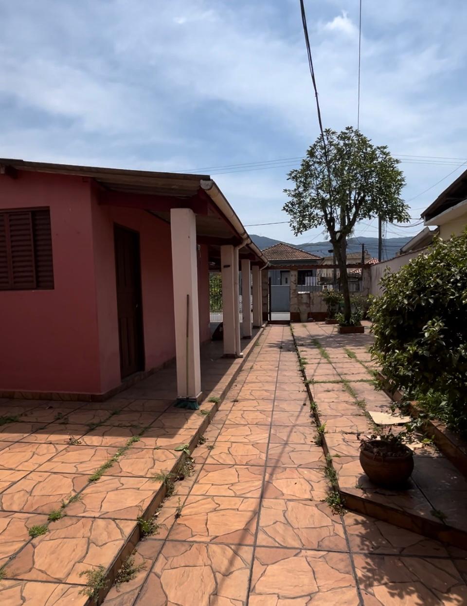 Imagem Terreno à Venda, 235 m² em Parque Fernando Jorge - Cubatão