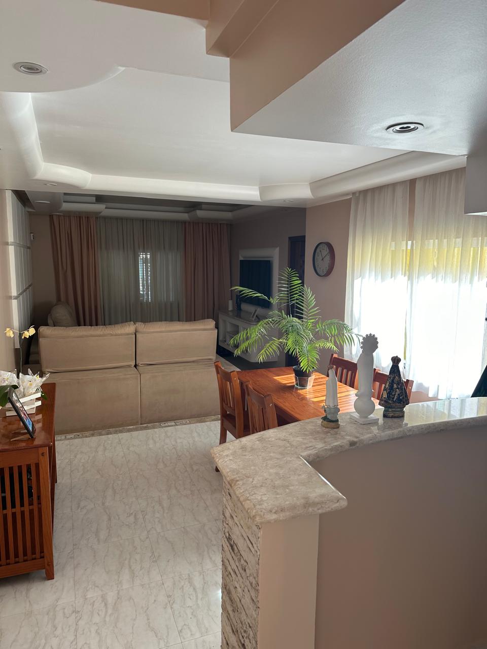 Imagem Sobrado com 3 Quartos à Venda, 340 m²em Parque São Vicente - Mauá