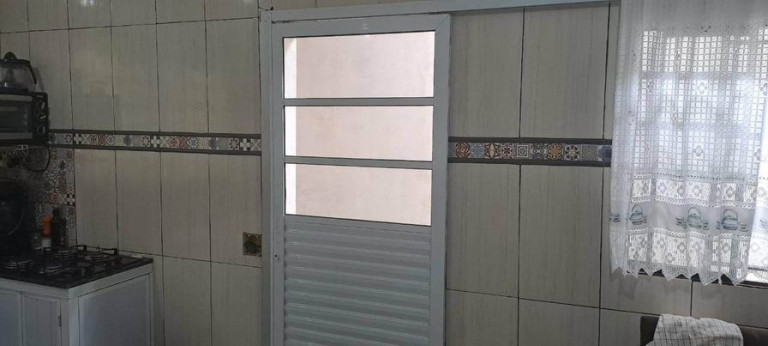 Imagem Casa com 4 Quartos à Venda ou Locação, em Jardim Novo Campos Elíseos - Campinas Imagem Casa com 4 Quartos à Venda ou Locação, em Jardim Novo Campos Elíseos - Campinas