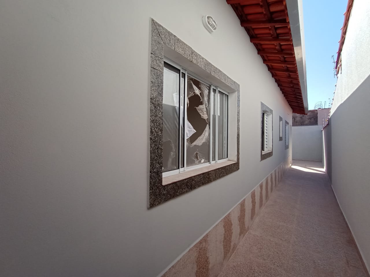 Imagem Casa com 2 Quartos à Venda, 83 m²em Vila Seabra - Mongaguá