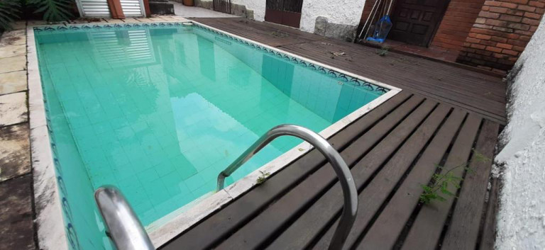 Imagem Casa com 3 Quartos à Venda, 280 m² em Grajaú - Rio de Janeiro