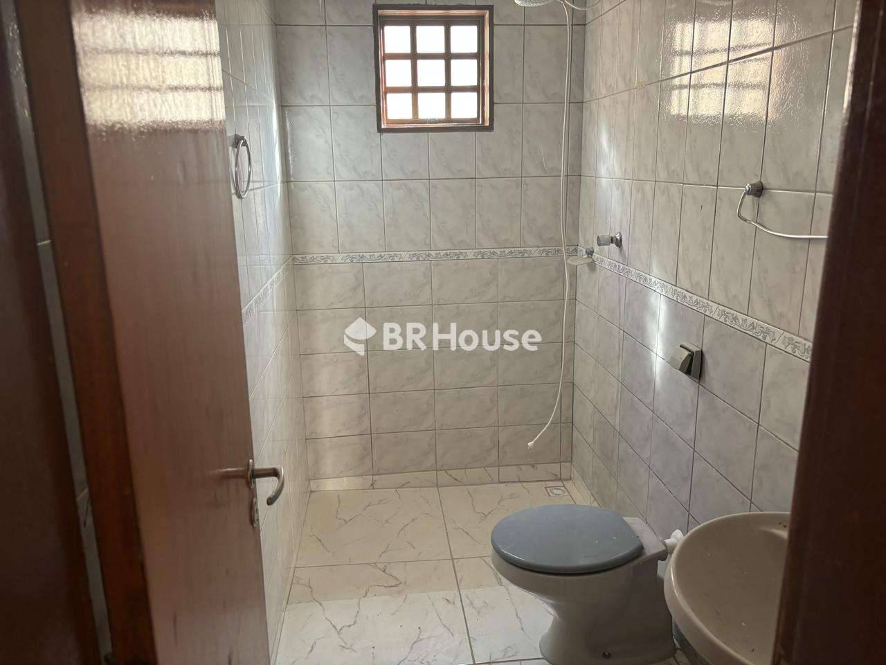 Imagem Casa de Condomínio com 3 Quartos à Venda, 250 m² em  - 