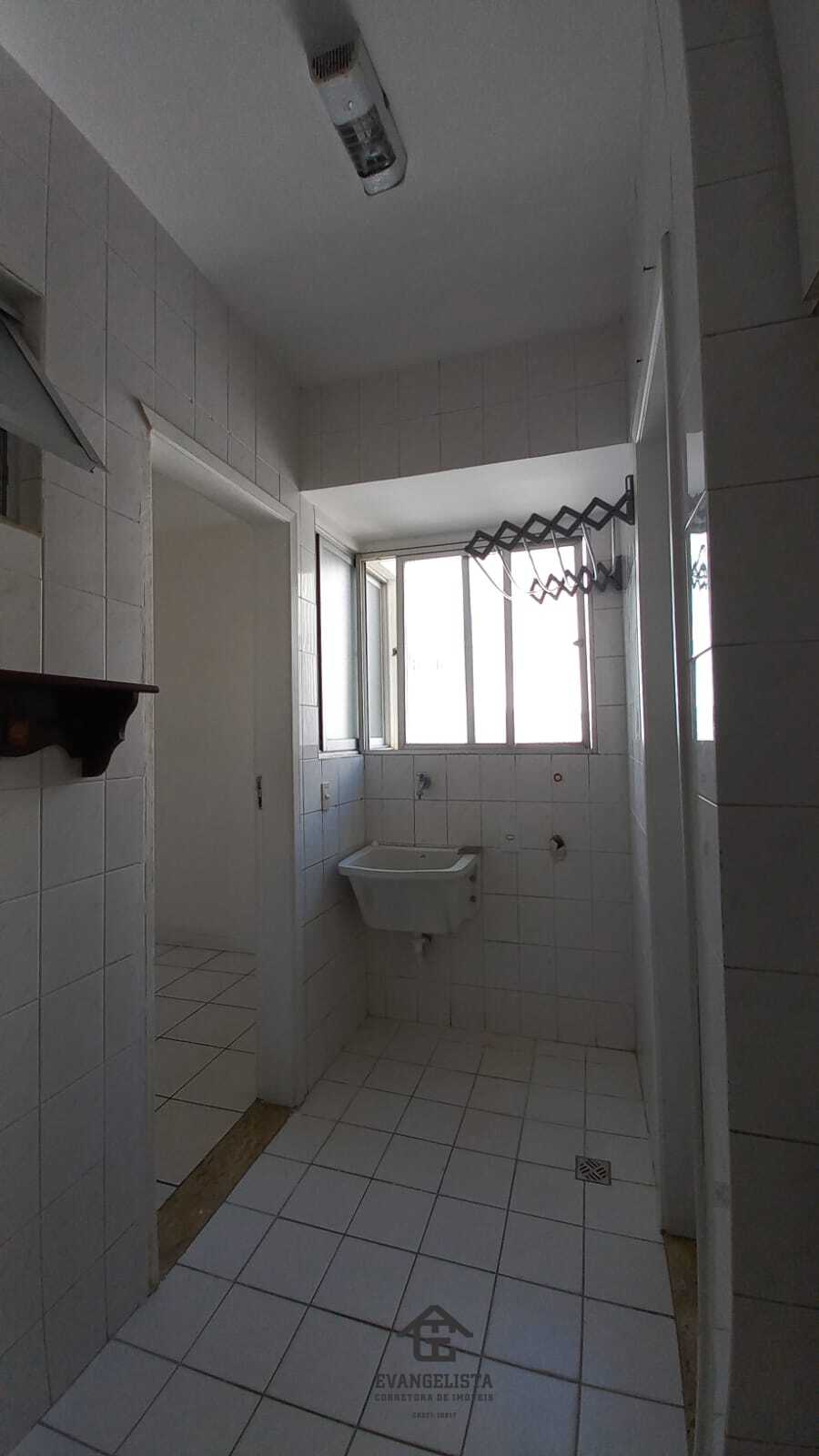Imagem Apartamento com 2 Quartos para Alugar, 70 m² em Costa Azul - Salvador Imagem Apartamento com 2 Quartos para Alugar, 70 m² em Costa Azul - Salvador