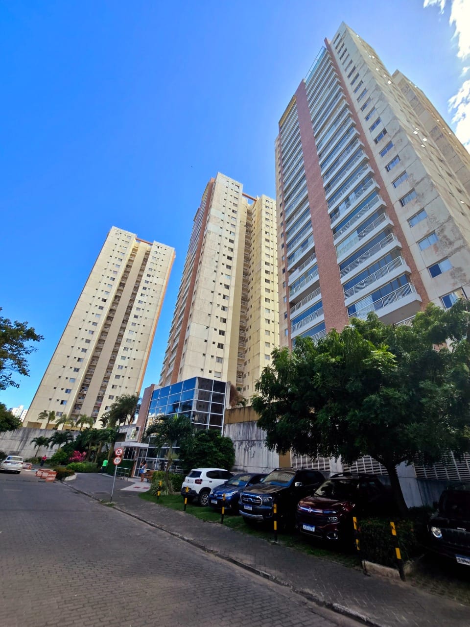 Apartamento com 3 Quartos à Venda, 110 m²em Imbuí - Salvador