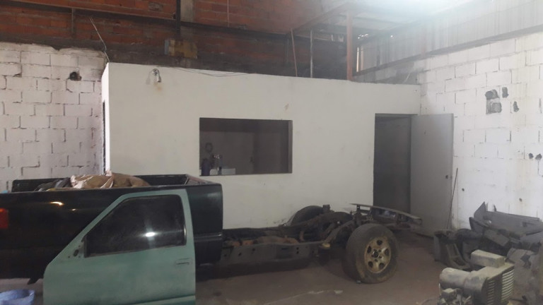 Imagem Galpão para Alugar, 200 m² em Jardim Guarará - Santo André
