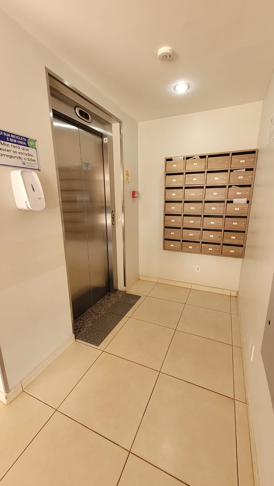 Imagem Apartamento com 2 Quartos à Venda, 50 m²em Samambaia Norte (Samambaia) - Brasília Imagem Apartamento com 2 Quartos à Venda, 50 m²em Samambaia Norte (Samambaia) - Brasília