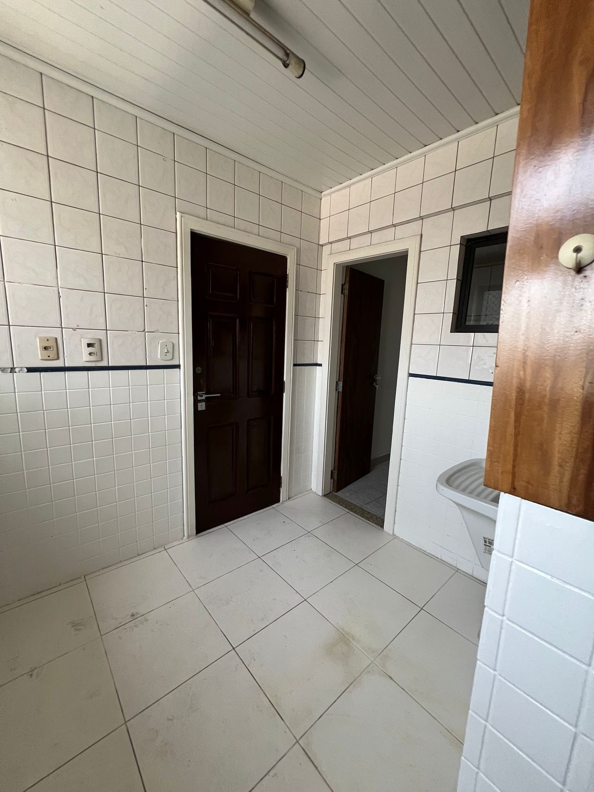 Imagem Apartamento com 3 Quartos à Venda, 150 m²em Umarizal - Belém