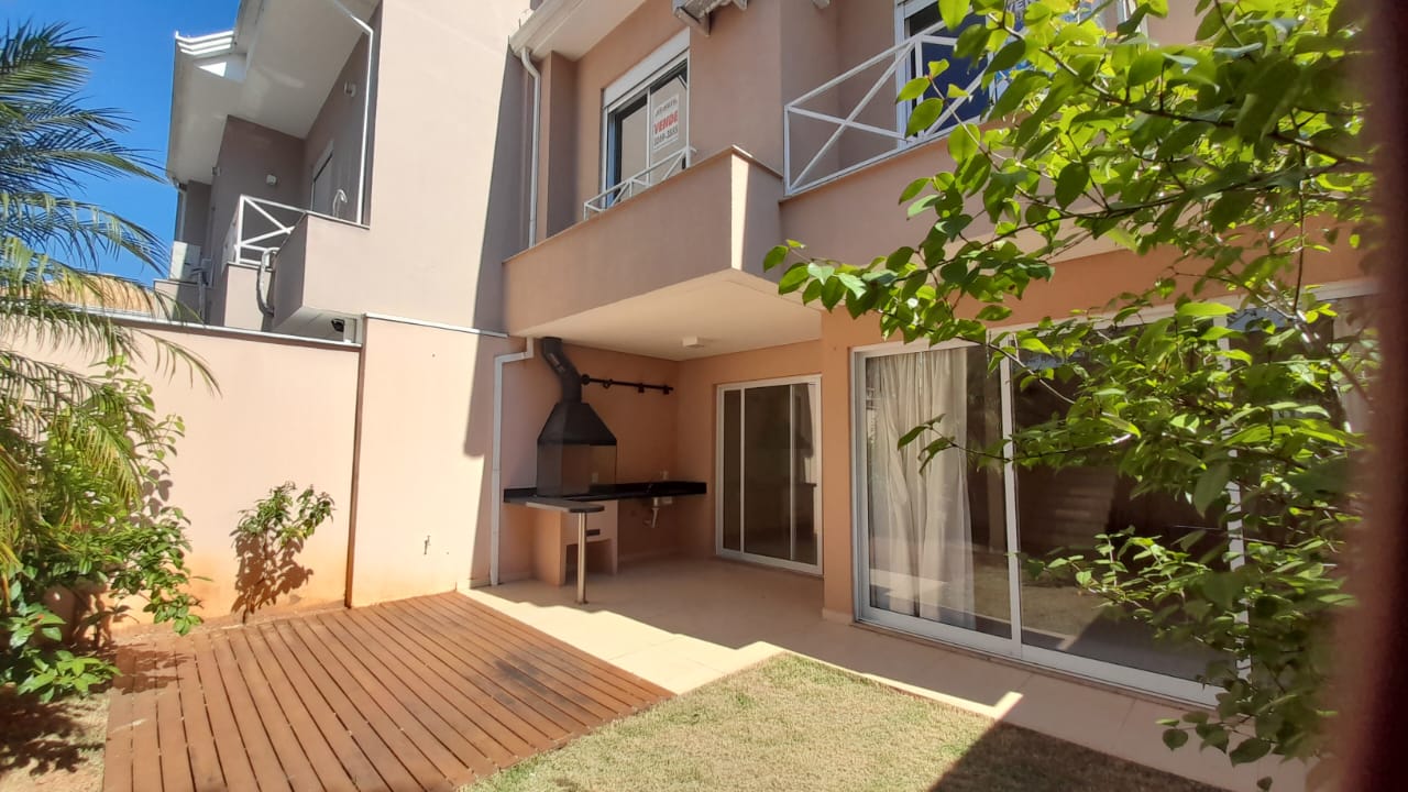Imagem Casa de Condomínio com 3 Quartos à Venda, 211 m²em Chácaras Silvania - Valinhos Imagem Casa de Condomínio com 3 Quartos à Venda, 211 m²em Chácaras Silvania - Valinhos