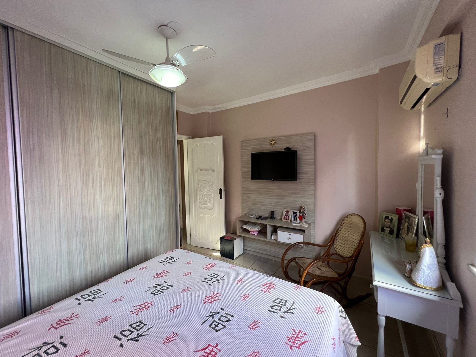Imagem Apartamento com 3 Quartos à Venda, 161 m²em Jurunas - Belém