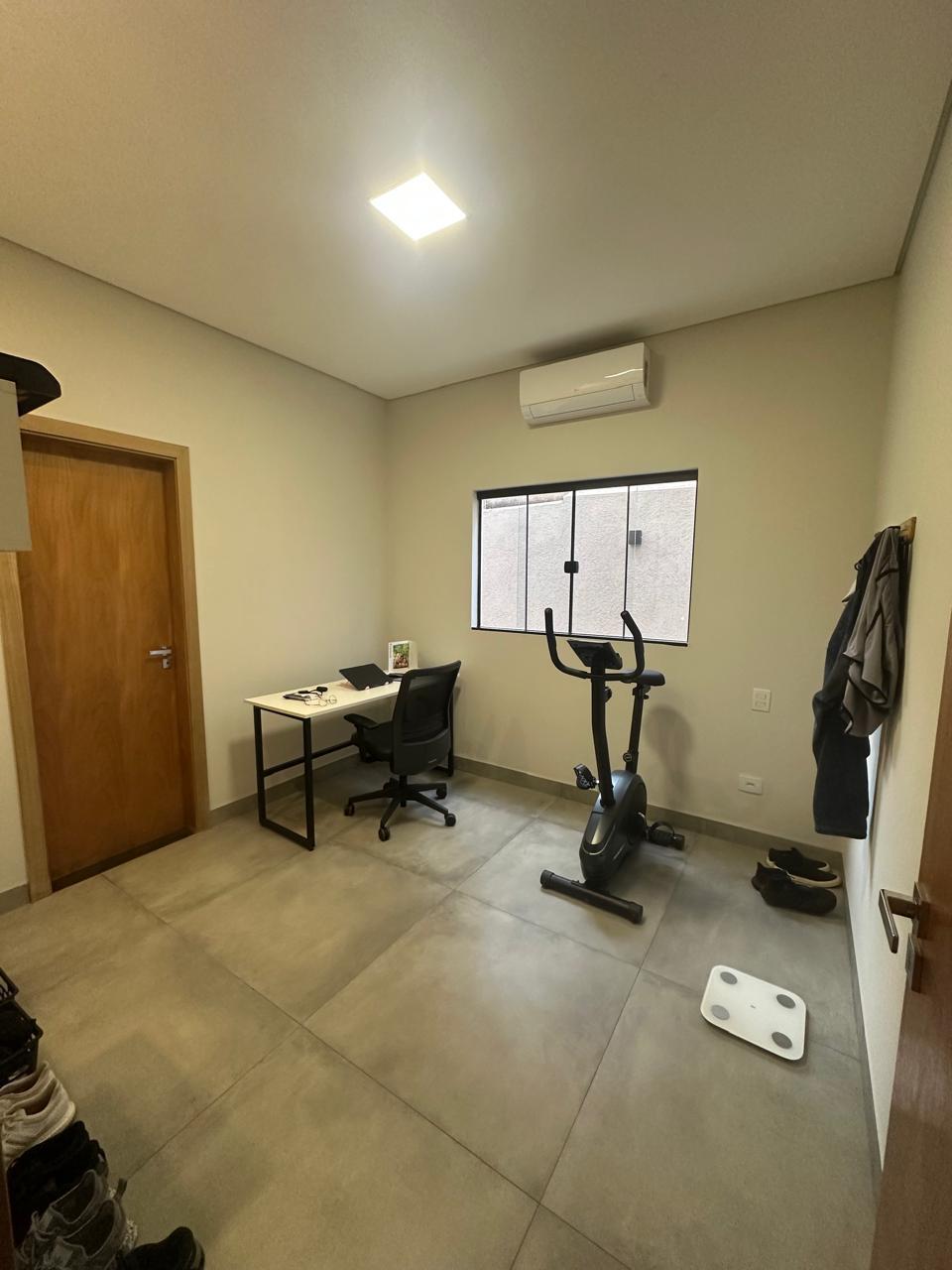 Imagem Casa com 3 Quartos à Venda, 200 m² em Parque Residencial Rita Vieira - Campo Grande Imagem Casa com 3 Quartos à Venda, 200 m² em Parque Residencial Rita Vieira - Campo Grande