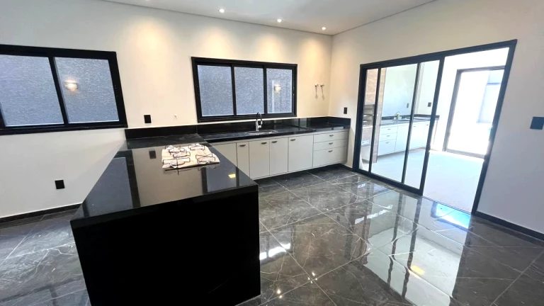 Imagem Sobrado com 3 Quartos à Venda ou Locação, 160 m² em Vila Petrópolis - Atibaia Imagem Sobrado com 3 Quartos à Venda ou Locação, 160 m² em Vila Petrópolis - Atibaia