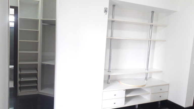 Imagem Apartamento com 4 Quartos para Alugar, 200 m² em Batista Campos - Belém
