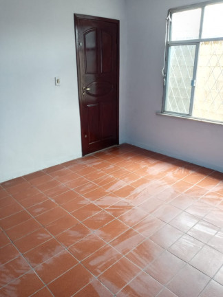 Imagem Casa com 2 Quartos à Venda, 50 m² em São Pedro - Teresópolis
