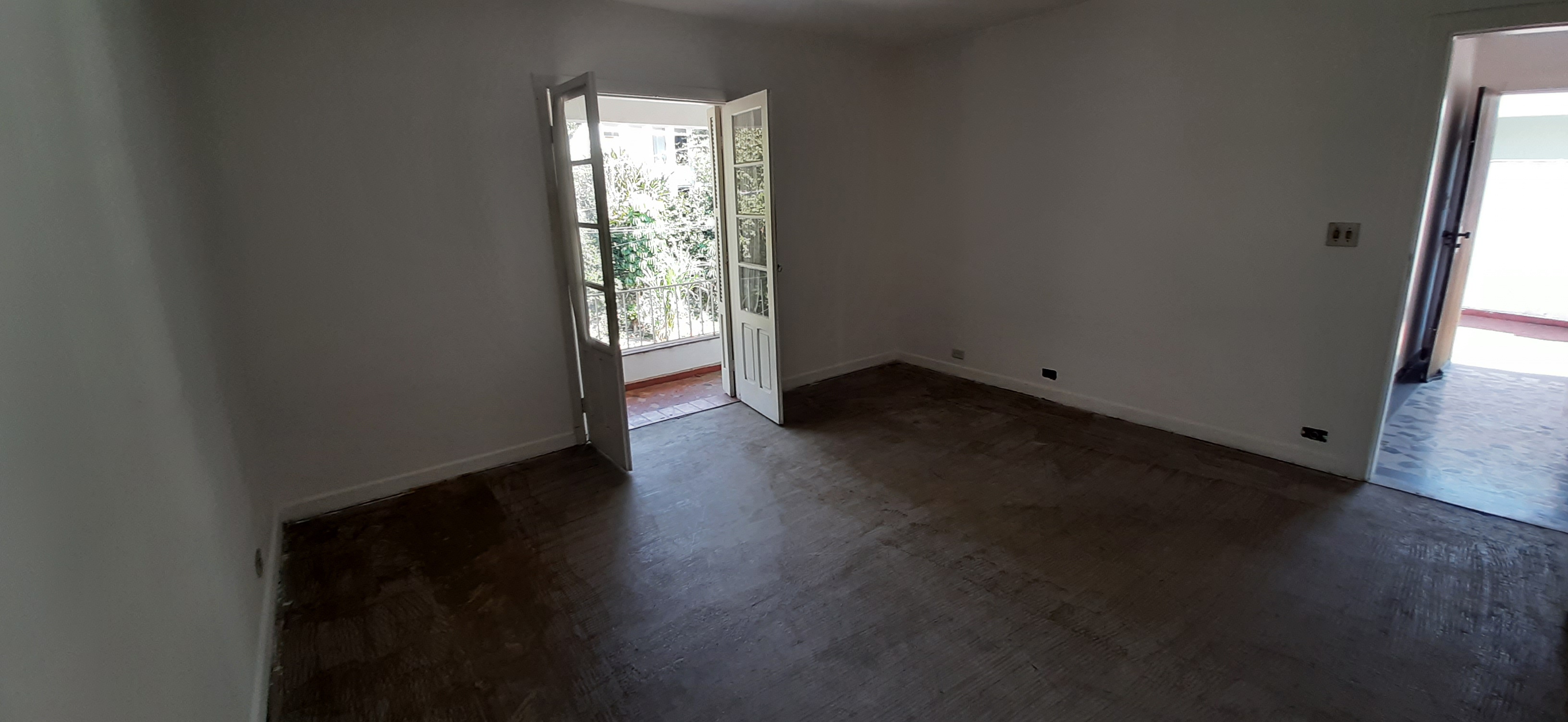 Imagem Sobrado com 4 Quartos à Venda, 312 m²em Sumaré - São Paulo
