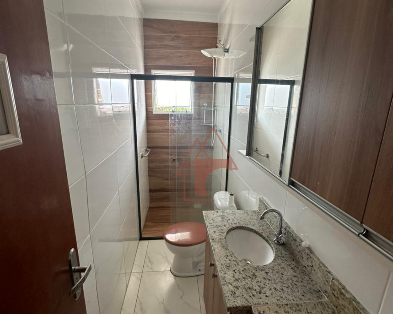 Imagem Casa com 2 Quartos à Venda, 75 m² em Caiçara - Praia Grande Imagem Casa com 2 Quartos à Venda, 75 m² em Caiçara - Praia Grande