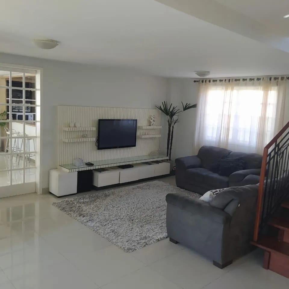 Casa com 6 Quartos à Venda, 276 m²em Santa Mônica - Florianópolis