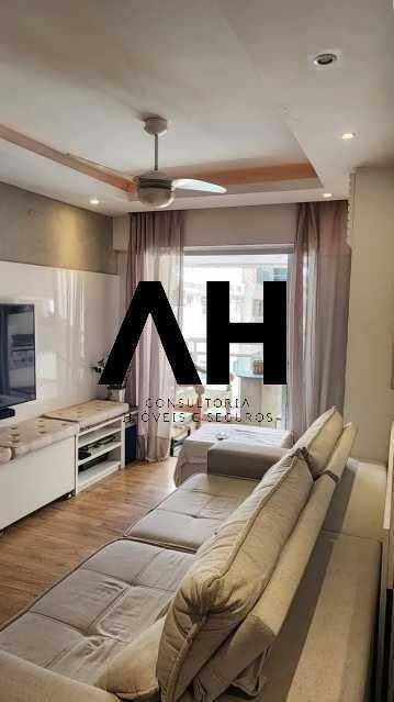 Imagem Apartamento com 3 Quartos à Venda, 96 m²em Santa Rosa - Niterói