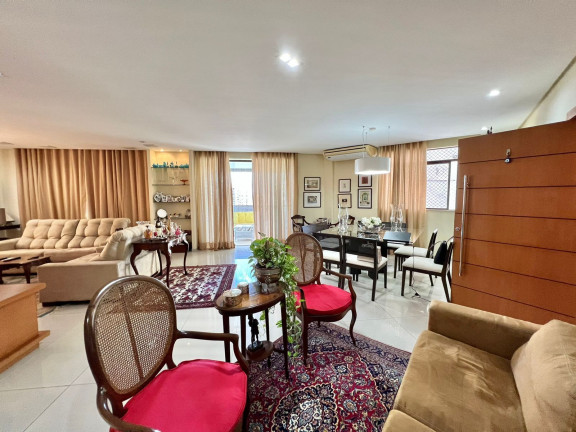 Imagem Apartamento com 3 Quartos à Venda, 240 m² em Nazaré - Belém
