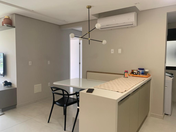 Imagem Apartamento com 2 Quartos à Venda, 70 m² em Jurerê Internacional - Florianópolis Imagem Apartamento com 2 Quartos à Venda, 70 m² em Jurerê Internacional - Florianópolis