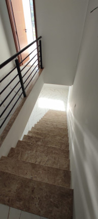Imagem Sobrado com 3 Quartos à Venda, 132 m²em Parque 10 de Novembro - Manaus