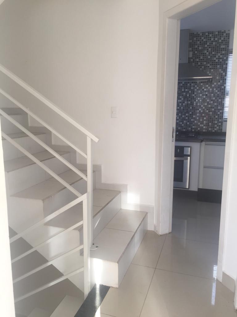 Imagem Casa de Condomínio com 3 Quartos à Venda, 129 m²em Boa Vista - Curitiba