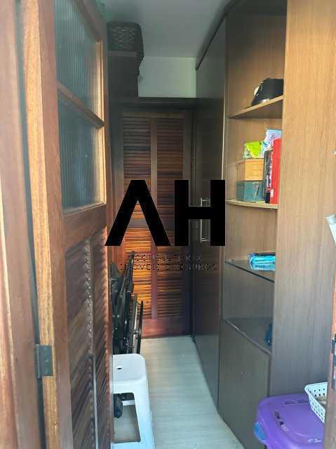 Imagem Apartamento com 3 Quartos à Venda, 85 m²em Santa Rosa - Niterói Imagem Apartamento com 3 Quartos à Venda, 85 m²em Santa Rosa - Niterói