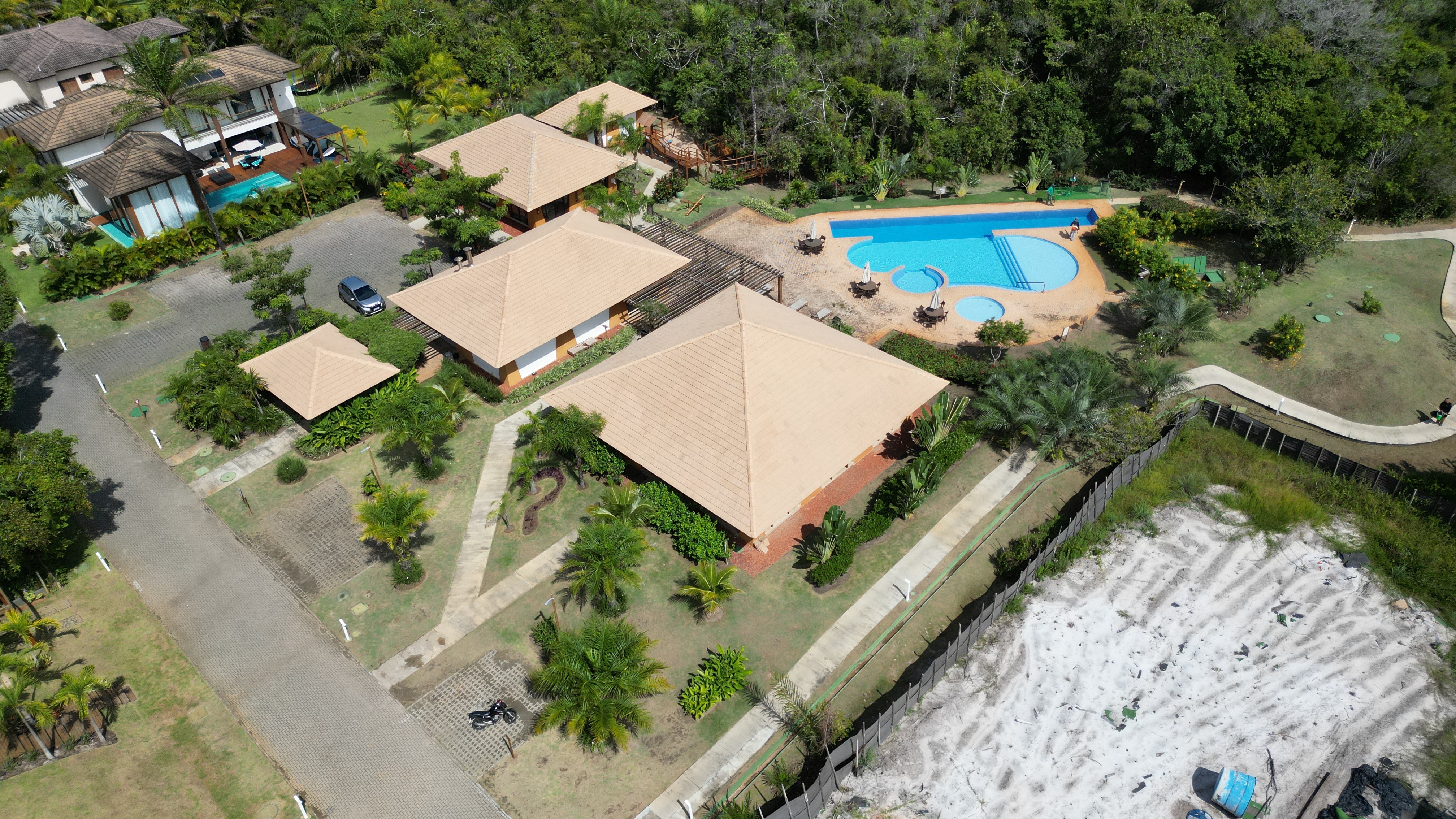 Imagem Casa de Condomínio com 6 Quartos à Venda, 400 m²em Praia do Forte - Mata de São João Imagem Casa de Condomínio com 6 Quartos à Venda, 400 m²em Praia do Forte - Mata de São João