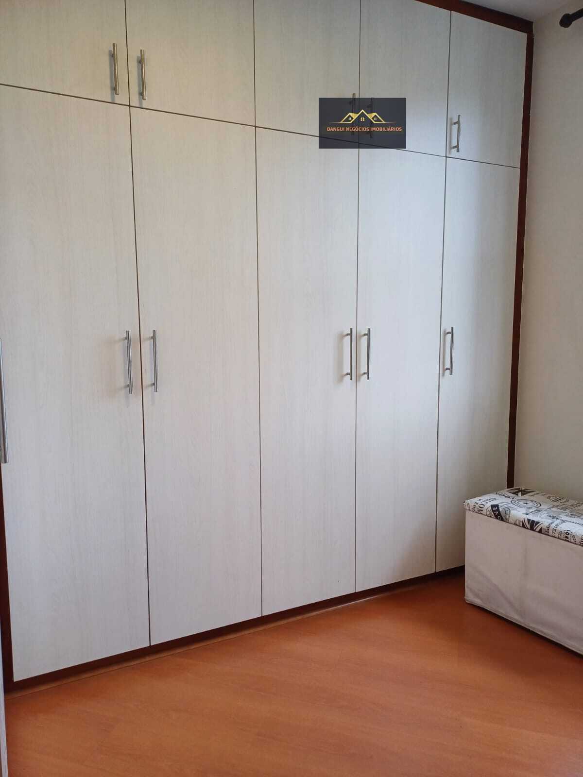 Imagem Apartamento com 4 Quartos à Venda, 147 m²em Portão - Curitiba