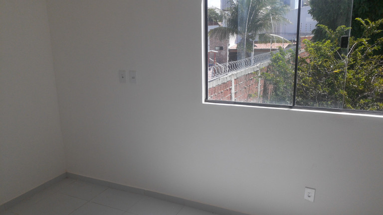 Imagem Casa de Condomínio com 2 Quartos à Venda, 77 m² em Ponta Negra - Natal