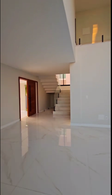 Imagem Casa de Condomínio com 4 Quartos à Venda, 376 m²em Pium (Distrito Litoral) - Parnamirim