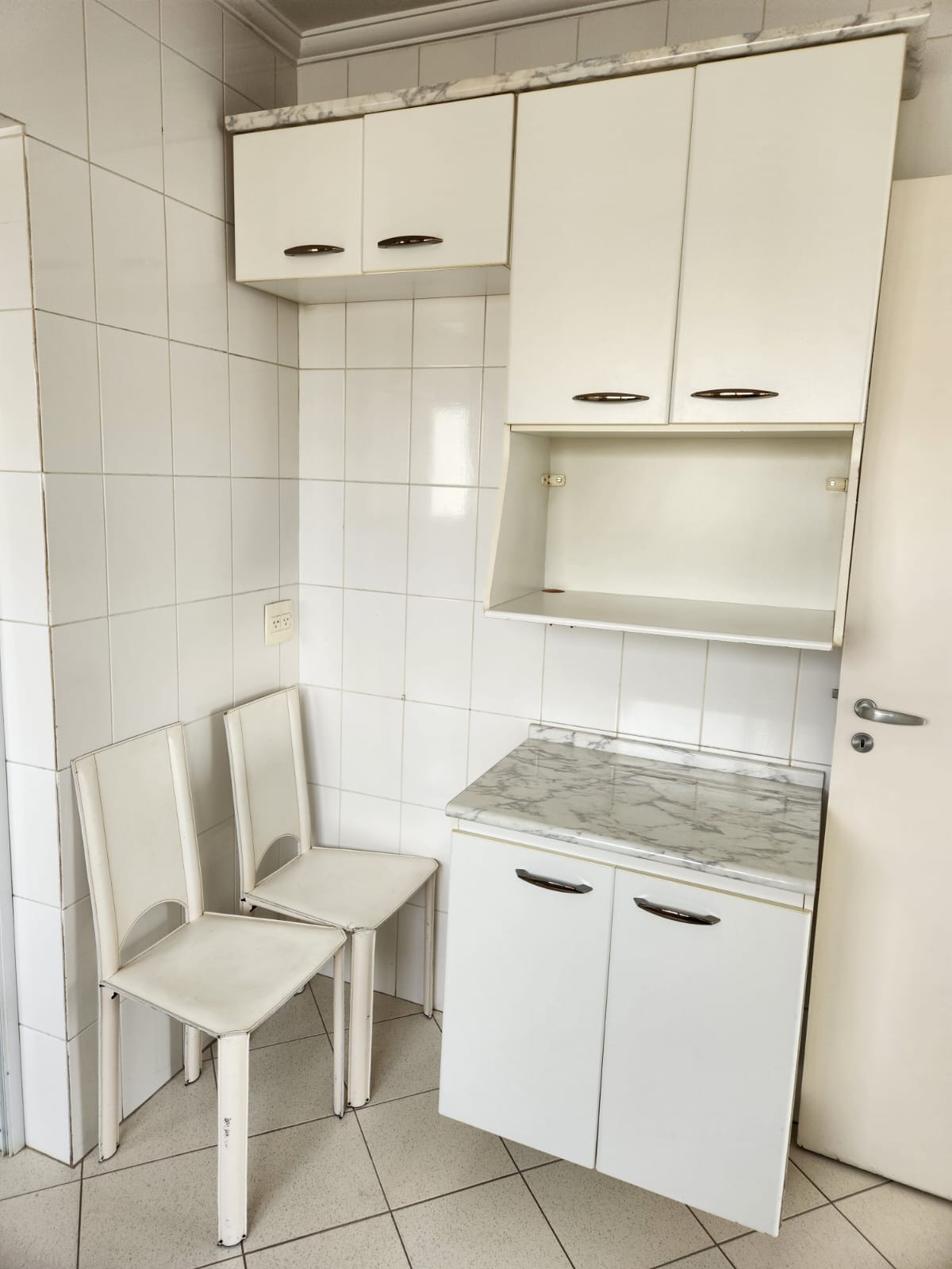 Imagem Apartamento com 3 Quartos à Venda, 104 m²em Aclimação - São Paulo