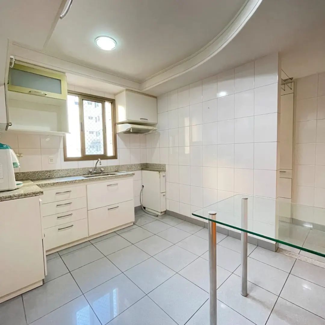 Imagem Apartamento com 3 Quartos à Venda, 145 m²em Praia do Canto - Vitória Imagem Apartamento com 3 Quartos à Venda, 145 m²em Praia do Canto - Vitória