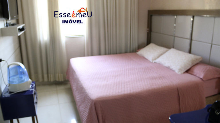Imagem Casa com 5 Quartos à Venda, 250 m² em Jardins Madri - Goiânia Imagem Casa com 5 Quartos à Venda, 250 m² em Jardins Madri - Goiânia