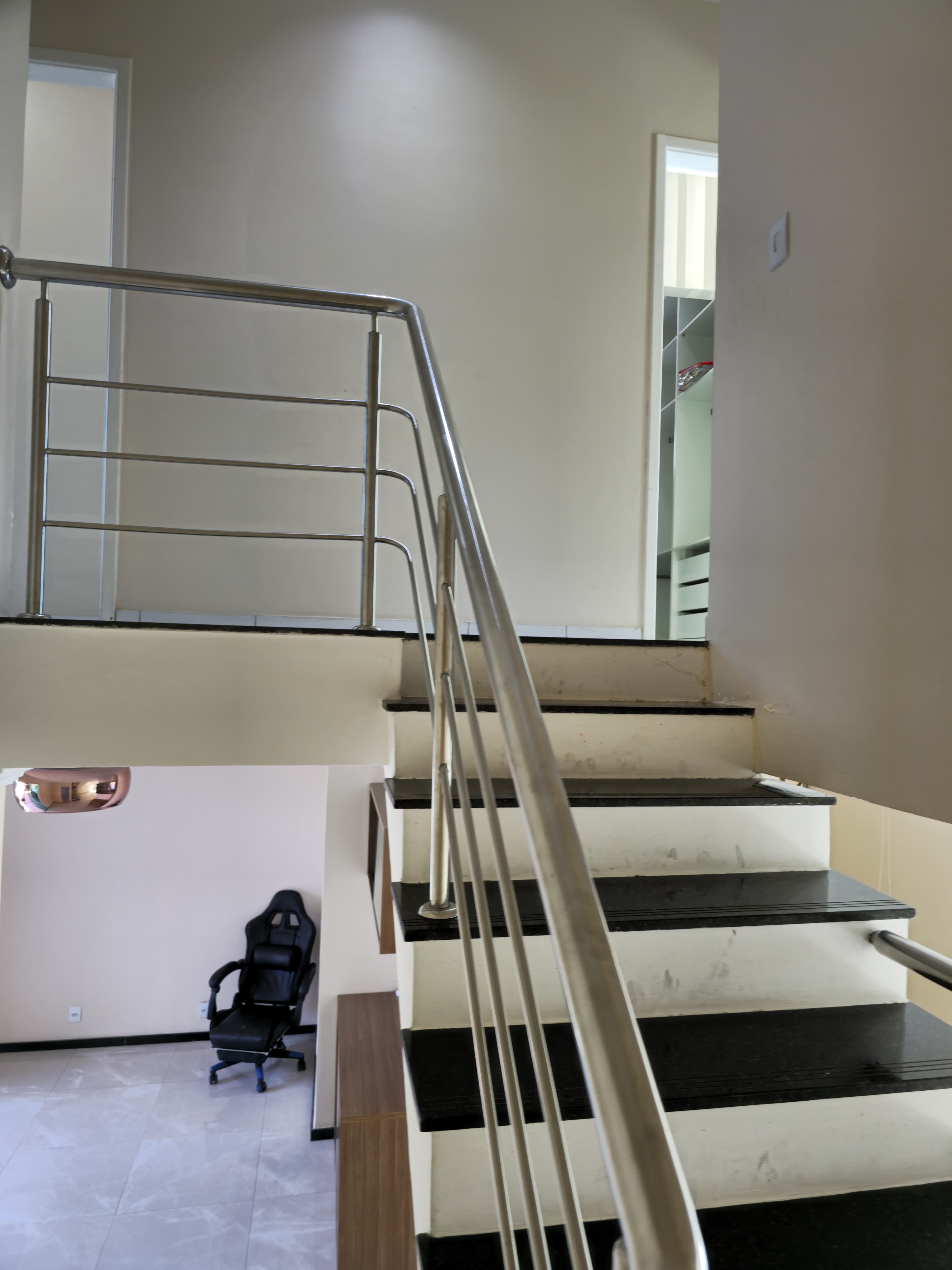 Imagem Casa de Condomínio com 4 Quartos à Venda, 239 m² em Tarumã - Manaus