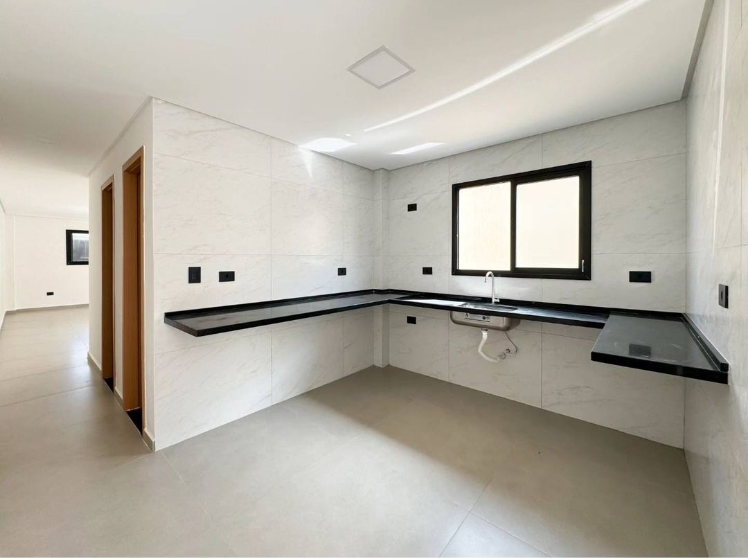 Imagem Sobrado com 3 Quartos à Venda, 120 m²em Guilhermina - Praia Grande